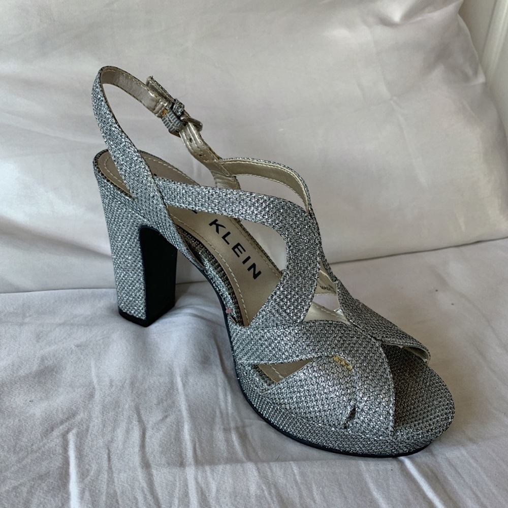 NEW Anne Klein Silver Sparkle Strappy Heels